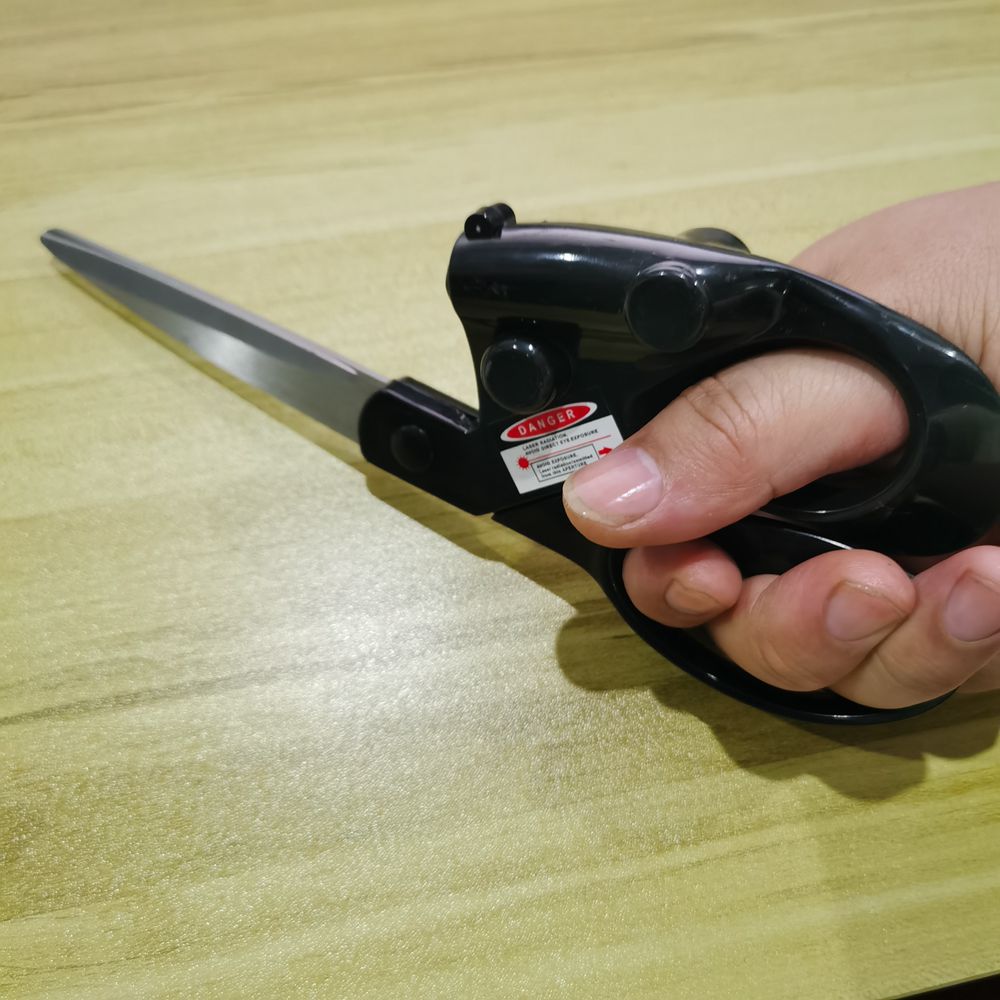 Новые профессиональные лазерны – обзор и цена Sewing Technology